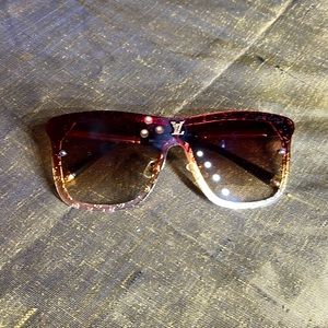 Great looking designer knock offs. Brand new